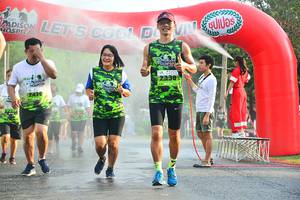 BIB: 2330, 2420
                            <button type="button" onclick="openModal(3750020)" class="btn btn-primary btn-sm float-right btn-popup" data-toggle="modal" data-target=".modal-high-quality">
                        <i class="fas fa-shopping-cart"></i> Add to Cart
                    </button>
                                            <button type="button" onclick="isThisMe(3750020, true)" class="btn btn-success btn-sm float-right btn-popup btn-isme hidden" data-toggle="tooltip" data-placement="bottom" title="นี่คือรูปของคุณใช่ไหม คลิกที่นี่เพื่อเอาเข้าอัลบั้ม">
                        <i class="fas fa-plus"></i> Add to album
                    </button>
                    <button type="button" onclick="isThisMe(3750020, false)" class="btn btn-warning btn-sm float-right btn-popup btn-isnotme hidden">
                        <i class="fas fa-ban"></i> Remove from album
                    </button>