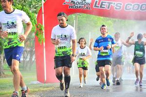 BIB: 139, 2323, 2398
                            <button type="button" onclick="openModal(3717967)" class="btn btn-primary btn-sm float-right btn-popup" data-toggle="modal" data-target=".modal-high-quality">
                        <i class="fas fa-shopping-cart"></i> Add to Cart
                    </button>
                                            <button type="button" onclick="isThisMe(3717967, true)" class="btn btn-success btn-sm float-right btn-popup btn-isme hidden" data-toggle="tooltip" data-placement="bottom" title="นี่คือรูปของคุณใช่ไหม คลิกที่นี่เพื่อเอาเข้าอัลบั้ม">
                        <i class="fas fa-plus"></i> Add to album
                    </button>
                    <button type="button" onclick="isThisMe(3717967, false)" class="btn btn-warning btn-sm float-right btn-popup btn-isnotme hidden">
                        <i class="fas fa-ban"></i> Remove from album
                    </button>