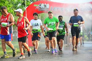 BIB: 1641
                            <button type="button" onclick="openModal(3755725)" class="btn btn-primary btn-sm float-right btn-popup" data-toggle="modal" data-target=".modal-high-quality">
                        <i class="fas fa-shopping-cart"></i> Add to Cart
                    </button>
                                            <button type="button" onclick="isThisMe(3755725, true)" class="btn btn-success btn-sm float-right btn-popup btn-isme hidden" data-toggle="tooltip" data-placement="bottom" title="นี่คือรูปของคุณใช่ไหม คลิกที่นี่เพื่อเอาเข้าอัลบั้ม">
                        <i class="fas fa-plus"></i> Add to album
                    </button>
                    <button type="button" onclick="isThisMe(3755725, false)" class="btn btn-warning btn-sm float-right btn-popup btn-isnotme hidden">
                        <i class="fas fa-ban"></i> Remove from album
                    </button>