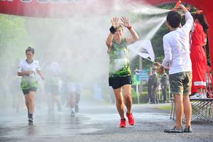 BIB: 2900
                            <button type="button" onclick="openModal(3723109)" class="btn btn-primary btn-sm float-right btn-popup" data-toggle="modal" data-target=".modal-high-quality">
                        <i class="fas fa-shopping-cart"></i> Add to Cart
                    </button>
                                            <button type="button" onclick="isThisMe(3723109, true)" class="btn btn-success btn-sm float-right btn-popup btn-isme hidden" data-toggle="tooltip" data-placement="bottom" title="นี่คือรูปของคุณใช่ไหม คลิกที่นี่เพื่อเอาเข้าอัลบั้ม">
                        <i class="fas fa-plus"></i> Add to album
                    </button>
                    <button type="button" onclick="isThisMe(3723109, false)" class="btn btn-warning btn-sm float-right btn-popup btn-isnotme hidden">
                        <i class="fas fa-ban"></i> Remove from album
                    </button>