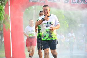 BIB: 289
                            <button type="button" onclick="openModal(3721752)" class="btn btn-primary btn-sm float-right btn-popup" data-toggle="modal" data-target=".modal-high-quality">
                        <i class="fas fa-shopping-cart"></i> Add to Cart
                    </button>
                                            <button type="button" onclick="isThisMe(3721752, true)" class="btn btn-success btn-sm float-right btn-popup btn-isme hidden" data-toggle="tooltip" data-placement="bottom" title="นี่คือรูปของคุณใช่ไหม คลิกที่นี่เพื่อเอาเข้าอัลบั้ม">
                        <i class="fas fa-plus"></i> Add to album
                    </button>
                    <button type="button" onclick="isThisMe(3721752, false)" class="btn btn-warning btn-sm float-right btn-popup btn-isnotme hidden">
                        <i class="fas fa-ban"></i> Remove from album
                    </button>