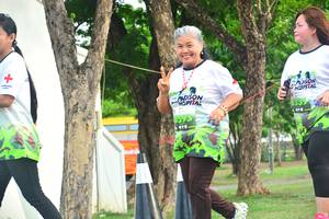 BIB: 593
                            <button type="button" onclick="openModal(3719887)" class="btn btn-primary btn-sm float-right btn-popup" data-toggle="modal" data-target=".modal-high-quality">
                        <i class="fas fa-shopping-cart"></i> Add to Cart
                    </button>
                                            <button type="button" onclick="isThisMe(3719887, true)" class="btn btn-success btn-sm float-right btn-popup btn-isme hidden" data-toggle="tooltip" data-placement="bottom" title="นี่คือรูปของคุณใช่ไหม คลิกที่นี่เพื่อเอาเข้าอัลบั้ม">
                        <i class="fas fa-plus"></i> Add to album
                    </button>
                    <button type="button" onclick="isThisMe(3719887, false)" class="btn btn-warning btn-sm float-right btn-popup btn-isnotme hidden">
                        <i class="fas fa-ban"></i> Remove from album
                    </button>