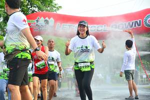 BIB: 2127
                            <button type="button" onclick="openModal(3775506)" class="btn btn-primary btn-sm float-right btn-popup" data-toggle="modal" data-target=".modal-high-quality">
                        <i class="fas fa-shopping-cart"></i> Add to Cart
                    </button>
                                            <button type="button" onclick="isThisMe(3775506, true)" class="btn btn-success btn-sm float-right btn-popup btn-isme hidden" data-toggle="tooltip" data-placement="bottom" title="นี่คือรูปของคุณใช่ไหม คลิกที่นี่เพื่อเอาเข้าอัลบั้ม">
                        <i class="fas fa-plus"></i> Add to album
                    </button>
                    <button type="button" onclick="isThisMe(3775506, false)" class="btn btn-warning btn-sm float-right btn-popup btn-isnotme hidden">
                        <i class="fas fa-ban"></i> Remove from album
                    </button>