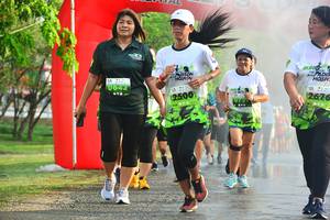 BIB: 2676, 2500
                            <button type="button" onclick="openModal(3754914)" class="btn btn-primary btn-sm float-right btn-popup" data-toggle="modal" data-target=".modal-high-quality">
                        <i class="fas fa-shopping-cart"></i> Add to Cart
                    </button>
                                            <button type="button" onclick="isThisMe(3754914, true)" class="btn btn-success btn-sm float-right btn-popup btn-isme hidden" data-toggle="tooltip" data-placement="bottom" title="นี่คือรูปของคุณใช่ไหม คลิกที่นี่เพื่อเอาเข้าอัลบั้ม">
                        <i class="fas fa-plus"></i> Add to album
                    </button>
                    <button type="button" onclick="isThisMe(3754914, false)" class="btn btn-warning btn-sm float-right btn-popup btn-isnotme hidden">
                        <i class="fas fa-ban"></i> Remove from album
                    </button>