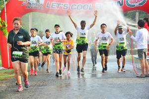 BIB: 2218
                            <button type="button" onclick="openModal(3760244)" class="btn btn-primary btn-sm float-right btn-popup" data-toggle="modal" data-target=".modal-high-quality">
                        <i class="fas fa-shopping-cart"></i> Add to Cart
                    </button>
                                            <button type="button" onclick="isThisMe(3760244, true)" class="btn btn-success btn-sm float-right btn-popup btn-isme hidden" data-toggle="tooltip" data-placement="bottom" title="นี่คือรูปของคุณใช่ไหม คลิกที่นี่เพื่อเอาเข้าอัลบั้ม">
                        <i class="fas fa-plus"></i> Add to album
                    </button>
                    <button type="button" onclick="isThisMe(3760244, false)" class="btn btn-warning btn-sm float-right btn-popup btn-isnotme hidden">
                        <i class="fas fa-ban"></i> Remove from album
                    </button>