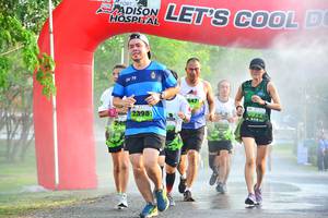 BIB: 647, 2398
                            <button type="button" onclick="openModal(3718176)" class="btn btn-primary btn-sm float-right btn-popup" data-toggle="modal" data-target=".modal-high-quality">
                        <i class="fas fa-shopping-cart"></i> Add to Cart
                    </button>
                                            <button type="button" onclick="isThisMe(3718176, true)" class="btn btn-success btn-sm float-right btn-popup btn-isme hidden" data-toggle="tooltip" data-placement="bottom" title="นี่คือรูปของคุณใช่ไหม คลิกที่นี่เพื่อเอาเข้าอัลบั้ม">
                        <i class="fas fa-plus"></i> Add to album
                    </button>
                    <button type="button" onclick="isThisMe(3718176, false)" class="btn btn-warning btn-sm float-right btn-popup btn-isnotme hidden">
                        <i class="fas fa-ban"></i> Remove from album
                    </button>