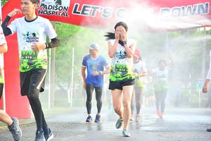 BIB: 294
                            <button type="button" onclick="openModal(3723284)" class="btn btn-primary btn-sm float-right btn-popup" data-toggle="modal" data-target=".modal-high-quality">
                        <i class="fas fa-shopping-cart"></i> Add to Cart
                    </button>
                                            <button type="button" onclick="isThisMe(3723284, true)" class="btn btn-success btn-sm float-right btn-popup btn-isme hidden" data-toggle="tooltip" data-placement="bottom" title="นี่คือรูปของคุณใช่ไหม คลิกที่นี่เพื่อเอาเข้าอัลบั้ม">
                        <i class="fas fa-plus"></i> Add to album
                    </button>
                    <button type="button" onclick="isThisMe(3723284, false)" class="btn btn-warning btn-sm float-right btn-popup btn-isnotme hidden">
                        <i class="fas fa-ban"></i> Remove from album
                    </button>