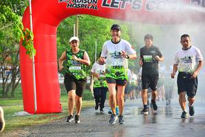 BIB: 1851
                            <button type="button" onclick="openModal(3749006)" class="btn btn-primary btn-sm float-right btn-popup" data-toggle="modal" data-target=".modal-high-quality">
                        <i class="fas fa-shopping-cart"></i> Add to Cart
                    </button>
                                            <button type="button" onclick="isThisMe(3749006, true)" class="btn btn-success btn-sm float-right btn-popup btn-isme hidden" data-toggle="tooltip" data-placement="bottom" title="นี่คือรูปของคุณใช่ไหม คลิกที่นี่เพื่อเอาเข้าอัลบั้ม">
                        <i class="fas fa-plus"></i> Add to album
                    </button>
                    <button type="button" onclick="isThisMe(3749006, false)" class="btn btn-warning btn-sm float-right btn-popup btn-isnotme hidden">
                        <i class="fas fa-ban"></i> Remove from album
                    </button>