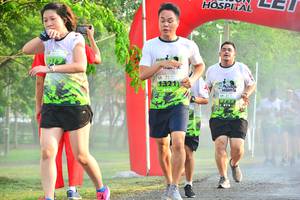 BIB: 1921
                            <button type="button" onclick="openModal(3731520)" class="btn btn-primary btn-sm float-right btn-popup" data-toggle="modal" data-target=".modal-high-quality">
                        <i class="fas fa-shopping-cart"></i> Add to Cart
                    </button>
                                            <button type="button" onclick="isThisMe(3731520, true)" class="btn btn-success btn-sm float-right btn-popup btn-isme hidden" data-toggle="tooltip" data-placement="bottom" title="นี่คือรูปของคุณใช่ไหม คลิกที่นี่เพื่อเอาเข้าอัลบั้ม">
                        <i class="fas fa-plus"></i> Add to album
                    </button>
                    <button type="button" onclick="isThisMe(3731520, false)" class="btn btn-warning btn-sm float-right btn-popup btn-isnotme hidden">
                        <i class="fas fa-ban"></i> Remove from album
                    </button>