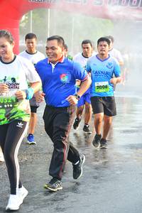 BIB: 2006
                            <button type="button" onclick="openModal(3733614)" class="btn btn-primary btn-sm float-right btn-popup" data-toggle="modal" data-target=".modal-high-quality">
                        <i class="fas fa-shopping-cart"></i> Add to Cart
                    </button>
                                            <button type="button" onclick="isThisMe(3733614, true)" class="btn btn-success btn-sm float-right btn-popup btn-isme hidden" data-toggle="tooltip" data-placement="bottom" title="นี่คือรูปของคุณใช่ไหม คลิกที่นี่เพื่อเอาเข้าอัลบั้ม">
                        <i class="fas fa-plus"></i> Add to album
                    </button>
                    <button type="button" onclick="isThisMe(3733614, false)" class="btn btn-warning btn-sm float-right btn-popup btn-isnotme hidden">
                        <i class="fas fa-ban"></i> Remove from album
                    </button>