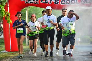 BIB: 1979
                            <button type="button" onclick="openModal(3769217)" class="btn btn-primary btn-sm float-right btn-popup" data-toggle="modal" data-target=".modal-high-quality">
                        <i class="fas fa-shopping-cart"></i> Add to Cart
                    </button>
                                            <button type="button" onclick="isThisMe(3769217, true)" class="btn btn-success btn-sm float-right btn-popup btn-isme hidden" data-toggle="tooltip" data-placement="bottom" title="นี่คือรูปของคุณใช่ไหม คลิกที่นี่เพื่อเอาเข้าอัลบั้ม">
                        <i class="fas fa-plus"></i> Add to album
                    </button>
                    <button type="button" onclick="isThisMe(3769217, false)" class="btn btn-warning btn-sm float-right btn-popup btn-isnotme hidden">
                        <i class="fas fa-ban"></i> Remove from album
                    </button>