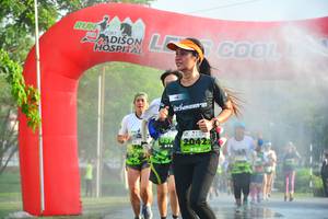 BIB: 2042
                            <button type="button" onclick="openModal(3759376)" class="btn btn-primary btn-sm float-right btn-popup" data-toggle="modal" data-target=".modal-high-quality">
                        <i class="fas fa-shopping-cart"></i> Add to Cart
                    </button>
                                            <button type="button" onclick="isThisMe(3759376, true)" class="btn btn-success btn-sm float-right btn-popup btn-isme hidden" data-toggle="tooltip" data-placement="bottom" title="นี่คือรูปของคุณใช่ไหม คลิกที่นี่เพื่อเอาเข้าอัลบั้ม">
                        <i class="fas fa-plus"></i> Add to album
                    </button>
                    <button type="button" onclick="isThisMe(3759376, false)" class="btn btn-warning btn-sm float-right btn-popup btn-isnotme hidden">
                        <i class="fas fa-ban"></i> Remove from album
                    </button>