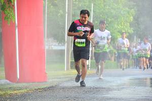 BIB: 1646
                            <button type="button" onclick="openModal(3723235)" class="btn btn-primary btn-sm float-right btn-popup" data-toggle="modal" data-target=".modal-high-quality">
                        <i class="fas fa-shopping-cart"></i> Add to Cart
                    </button>
                                            <button type="button" onclick="isThisMe(3723235, true)" class="btn btn-success btn-sm float-right btn-popup btn-isme hidden" data-toggle="tooltip" data-placement="bottom" title="นี่คือรูปของคุณใช่ไหม คลิกที่นี่เพื่อเอาเข้าอัลบั้ม">
                        <i class="fas fa-plus"></i> Add to album
                    </button>
                    <button type="button" onclick="isThisMe(3723235, false)" class="btn btn-warning btn-sm float-right btn-popup btn-isnotme hidden">
                        <i class="fas fa-ban"></i> Remove from album
                    </button>