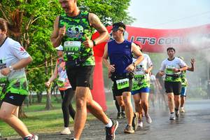 BIB: 1176, 1655
                            <button type="button" onclick="openModal(3756047)" class="btn btn-primary btn-sm float-right btn-popup" data-toggle="modal" data-target=".modal-high-quality">
                        <i class="fas fa-shopping-cart"></i> Add to Cart
                    </button>
                                            <button type="button" onclick="isThisMe(3756047, true)" class="btn btn-success btn-sm float-right btn-popup btn-isme hidden" data-toggle="tooltip" data-placement="bottom" title="นี่คือรูปของคุณใช่ไหม คลิกที่นี่เพื่อเอาเข้าอัลบั้ม">
                        <i class="fas fa-plus"></i> Add to album
                    </button>
                    <button type="button" onclick="isThisMe(3756047, false)" class="btn btn-warning btn-sm float-right btn-popup btn-isnotme hidden">
                        <i class="fas fa-ban"></i> Remove from album
                    </button>