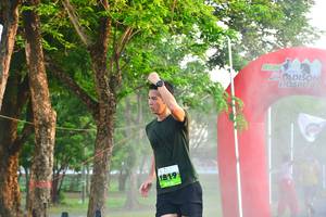 BIB: 1819
                            <button type="button" onclick="openModal(3658357)" class="btn btn-primary btn-sm float-right btn-popup" data-toggle="modal" data-target=".modal-high-quality">
                        <i class="fas fa-shopping-cart"></i> Add to Cart
                    </button>
                                            <button type="button" onclick="isThisMe(3658357, true)" class="btn btn-success btn-sm float-right btn-popup btn-isme hidden" data-toggle="tooltip" data-placement="bottom" title="นี่คือรูปของคุณใช่ไหม คลิกที่นี่เพื่อเอาเข้าอัลบั้ม">
                        <i class="fas fa-plus"></i> Add to album
                    </button>
                    <button type="button" onclick="isThisMe(3658357, false)" class="btn btn-warning btn-sm float-right btn-popup btn-isnotme hidden">
                        <i class="fas fa-ban"></i> Remove from album
                    </button>