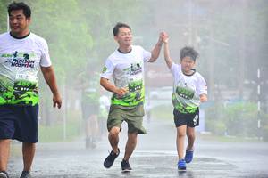 BIB: 2843, 
                            <button type="button" onclick="openModal(3723018)" class="btn btn-primary btn-sm float-right btn-popup" data-toggle="modal" data-target=".modal-high-quality">
                        <i class="fas fa-shopping-cart"></i> Add to Cart
                    </button>
                                            <button type="button" onclick="isThisMe(3723018, true)" class="btn btn-success btn-sm float-right btn-popup btn-isme hidden" data-toggle="tooltip" data-placement="bottom" title="นี่คือรูปของคุณใช่ไหม คลิกที่นี่เพื่อเอาเข้าอัลบั้ม">
                        <i class="fas fa-plus"></i> Add to album
                    </button>
                    <button type="button" onclick="isThisMe(3723018, false)" class="btn btn-warning btn-sm float-right btn-popup btn-isnotme hidden">
                        <i class="fas fa-ban"></i> Remove from album
                    </button>