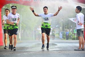 BIB: 1972
                            <button type="button" onclick="openModal(3727426)" class="btn btn-primary btn-sm float-right btn-popup" data-toggle="modal" data-target=".modal-high-quality">
                        <i class="fas fa-shopping-cart"></i> Add to Cart
                    </button>
                                            <button type="button" onclick="isThisMe(3727426, true)" class="btn btn-success btn-sm float-right btn-popup btn-isme hidden" data-toggle="tooltip" data-placement="bottom" title="นี่คือรูปของคุณใช่ไหม คลิกที่นี่เพื่อเอาเข้าอัลบั้ม">
                        <i class="fas fa-plus"></i> Add to album
                    </button>
                    <button type="button" onclick="isThisMe(3727426, false)" class="btn btn-warning btn-sm float-right btn-popup btn-isnotme hidden">
                        <i class="fas fa-ban"></i> Remove from album
                    </button>