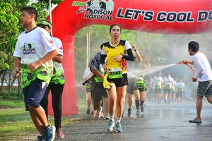 BIB: 2145
                            <button type="button" onclick="openModal(3760754)" class="btn btn-primary btn-sm float-right btn-popup" data-toggle="modal" data-target=".modal-high-quality">
                        <i class="fas fa-shopping-cart"></i> Add to Cart
                    </button>
                                            <button type="button" onclick="isThisMe(3760754, true)" class="btn btn-success btn-sm float-right btn-popup btn-isme hidden" data-toggle="tooltip" data-placement="bottom" title="นี่คือรูปของคุณใช่ไหม คลิกที่นี่เพื่อเอาเข้าอัลบั้ม">
                        <i class="fas fa-plus"></i> Add to album
                    </button>
                    <button type="button" onclick="isThisMe(3760754, false)" class="btn btn-warning btn-sm float-right btn-popup btn-isnotme hidden">
                        <i class="fas fa-ban"></i> Remove from album
                    </button>