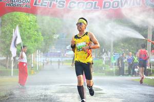 BIB: 
                            <button type="button" onclick="openModal(3665132)" class="btn btn-primary btn-sm float-right btn-popup" data-toggle="modal" data-target=".modal-high-quality">
                        <i class="fas fa-shopping-cart"></i> Add to Cart
                    </button>
                                            <button type="button" onclick="isThisMe(3665132, true)" class="btn btn-success btn-sm float-right btn-popup btn-isme hidden" data-toggle="tooltip" data-placement="bottom" title="นี่คือรูปของคุณใช่ไหม คลิกที่นี่เพื่อเอาเข้าอัลบั้ม">
                        <i class="fas fa-plus"></i> Add to album
                    </button>
                    <button type="button" onclick="isThisMe(3665132, false)" class="btn btn-warning btn-sm float-right btn-popup btn-isnotme hidden">
                        <i class="fas fa-ban"></i> Remove from album
                    </button>