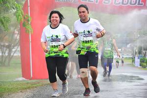 BIB: 13413
                            <button type="button" onclick="openModal(3722835)" class="btn btn-primary btn-sm float-right btn-popup" data-toggle="modal" data-target=".modal-high-quality">
                        <i class="fas fa-shopping-cart"></i> Add to Cart
                    </button>
                                            <button type="button" onclick="isThisMe(3722835, true)" class="btn btn-success btn-sm float-right btn-popup btn-isme hidden" data-toggle="tooltip" data-placement="bottom" title="นี่คือรูปของคุณใช่ไหม คลิกที่นี่เพื่อเอาเข้าอัลบั้ม">
                        <i class="fas fa-plus"></i> Add to album
                    </button>
                    <button type="button" onclick="isThisMe(3722835, false)" class="btn btn-warning btn-sm float-right btn-popup btn-isnotme hidden">
                        <i class="fas fa-ban"></i> Remove from album
                    </button>