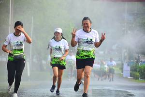 BIB: 2157
                            <button type="button" onclick="openModal(3764101)" class="btn btn-primary btn-sm float-right btn-popup" data-toggle="modal" data-target=".modal-high-quality">
                        <i class="fas fa-shopping-cart"></i> Add to Cart
                    </button>
                                            <button type="button" onclick="isThisMe(3764101, true)" class="btn btn-success btn-sm float-right btn-popup btn-isme hidden" data-toggle="tooltip" data-placement="bottom" title="นี่คือรูปของคุณใช่ไหม คลิกที่นี่เพื่อเอาเข้าอัลบั้ม">
                        <i class="fas fa-plus"></i> Add to album
                    </button>
                    <button type="button" onclick="isThisMe(3764101, false)" class="btn btn-warning btn-sm float-right btn-popup btn-isnotme hidden">
                        <i class="fas fa-ban"></i> Remove from album
                    </button>