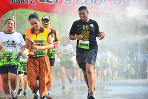 BIB: 2494
                            <button type="button" onclick="openModal(3766108)" class="btn btn-primary btn-sm float-right btn-popup" data-toggle="modal" data-target=".modal-high-quality">
                        <i class="fas fa-shopping-cart"></i> Add to Cart
                    </button>
                                            <button type="button" onclick="isThisMe(3766108, true)" class="btn btn-success btn-sm float-right btn-popup btn-isme hidden" data-toggle="tooltip" data-placement="bottom" title="นี่คือรูปของคุณใช่ไหม คลิกที่นี่เพื่อเอาเข้าอัลบั้ม">
                        <i class="fas fa-plus"></i> Add to album
                    </button>
                    <button type="button" onclick="isThisMe(3766108, false)" class="btn btn-warning btn-sm float-right btn-popup btn-isnotme hidden">
                        <i class="fas fa-ban"></i> Remove from album
                    </button>