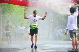 BIB: 1506
                            <button type="button" onclick="openModal(3718969)" class="btn btn-primary btn-sm float-right btn-popup" data-toggle="modal" data-target=".modal-high-quality">
                        <i class="fas fa-shopping-cart"></i> Add to Cart
                    </button>
                                            <button type="button" onclick="isThisMe(3718969, true)" class="btn btn-success btn-sm float-right btn-popup btn-isme hidden" data-toggle="tooltip" data-placement="bottom" title="นี่คือรูปของคุณใช่ไหม คลิกที่นี่เพื่อเอาเข้าอัลบั้ม">
                        <i class="fas fa-plus"></i> Add to album
                    </button>
                    <button type="button" onclick="isThisMe(3718969, false)" class="btn btn-warning btn-sm float-right btn-popup btn-isnotme hidden">
                        <i class="fas fa-ban"></i> Remove from album
                    </button>