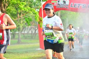 BIB: 383
                            <button type="button" onclick="openModal(3756028)" class="btn btn-primary btn-sm float-right btn-popup" data-toggle="modal" data-target=".modal-high-quality">
                        <i class="fas fa-shopping-cart"></i> Add to Cart
                    </button>
                                            <button type="button" onclick="isThisMe(3756028, true)" class="btn btn-success btn-sm float-right btn-popup btn-isme hidden" data-toggle="tooltip" data-placement="bottom" title="นี่คือรูปของคุณใช่ไหม คลิกที่นี่เพื่อเอาเข้าอัลบั้ม">
                        <i class="fas fa-plus"></i> Add to album
                    </button>
                    <button type="button" onclick="isThisMe(3756028, false)" class="btn btn-warning btn-sm float-right btn-popup btn-isnotme hidden">
                        <i class="fas fa-ban"></i> Remove from album
                    </button>