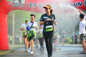 BIB: 2042
                            <button type="button" onclick="openModal(3759372)" class="btn btn-primary btn-sm float-right btn-popup" data-toggle="modal" data-target=".modal-high-quality">
                        <i class="fas fa-shopping-cart"></i> Add to Cart
                    </button>
                                            <button type="button" onclick="isThisMe(3759372, true)" class="btn btn-success btn-sm float-right btn-popup btn-isme hidden" data-toggle="tooltip" data-placement="bottom" title="นี่คือรูปของคุณใช่ไหม คลิกที่นี่เพื่อเอาเข้าอัลบั้ม">
                        <i class="fas fa-plus"></i> Add to album
                    </button>
                    <button type="button" onclick="isThisMe(3759372, false)" class="btn btn-warning btn-sm float-right btn-popup btn-isnotme hidden">
                        <i class="fas fa-ban"></i> Remove from album
                    </button>