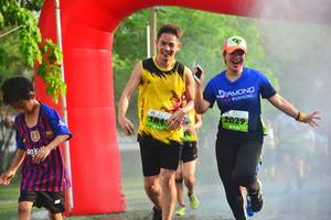 BIB: 2029, 1845, , 
                            <button type="button" onclick="openModal(3748505)" class="btn btn-primary btn-sm float-right btn-popup" data-toggle="modal" data-target=".modal-high-quality">
                        <i class="fas fa-shopping-cart"></i> Add to Cart
                    </button>
                                            <button type="button" onclick="isThisMe(3748505, true)" class="btn btn-success btn-sm float-right btn-popup btn-isme hidden" data-toggle="tooltip" data-placement="bottom" title="นี่คือรูปของคุณใช่ไหม คลิกที่นี่เพื่อเอาเข้าอัลบั้ม">
                        <i class="fas fa-plus"></i> Add to album
                    </button>
                    <button type="button" onclick="isThisMe(3748505, false)" class="btn btn-warning btn-sm float-right btn-popup btn-isnotme hidden">
                        <i class="fas fa-ban"></i> Remove from album
                    </button>