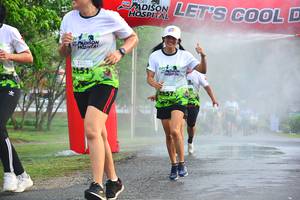 BIB: 2157
                            <button type="button" onclick="openModal(3764867)" class="btn btn-primary btn-sm float-right btn-popup" data-toggle="modal" data-target=".modal-high-quality">
                        <i class="fas fa-shopping-cart"></i> Add to Cart
                    </button>
                                            <button type="button" onclick="isThisMe(3764867, true)" class="btn btn-success btn-sm float-right btn-popup btn-isme hidden" data-toggle="tooltip" data-placement="bottom" title="นี่คือรูปของคุณใช่ไหม คลิกที่นี่เพื่อเอาเข้าอัลบั้ม">
                        <i class="fas fa-plus"></i> Add to album
                    </button>
                    <button type="button" onclick="isThisMe(3764867, false)" class="btn btn-warning btn-sm float-right btn-popup btn-isnotme hidden">
                        <i class="fas fa-ban"></i> Remove from album
                    </button>