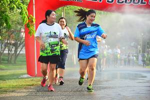 BIB: 2888
                            <button type="button" onclick="openModal(3770096)" class="btn btn-primary btn-sm float-right btn-popup" data-toggle="modal" data-target=".modal-high-quality">
                        <i class="fas fa-shopping-cart"></i> Add to Cart
                    </button>
                                            <button type="button" onclick="isThisMe(3770096, true)" class="btn btn-success btn-sm float-right btn-popup btn-isme hidden" data-toggle="tooltip" data-placement="bottom" title="นี่คือรูปของคุณใช่ไหม คลิกที่นี่เพื่อเอาเข้าอัลบั้ม">
                        <i class="fas fa-plus"></i> Add to album
                    </button>
                    <button type="button" onclick="isThisMe(3770096, false)" class="btn btn-warning btn-sm float-right btn-popup btn-isnotme hidden">
                        <i class="fas fa-ban"></i> Remove from album
                    </button>