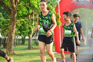 BIB: 109
                            <button type="button" onclick="openModal(3755042)" class="btn btn-primary btn-sm float-right btn-popup" data-toggle="modal" data-target=".modal-high-quality">
                        <i class="fas fa-shopping-cart"></i> Add to Cart
                    </button>
                                            <button type="button" onclick="isThisMe(3755042, true)" class="btn btn-success btn-sm float-right btn-popup btn-isme hidden" data-toggle="tooltip" data-placement="bottom" title="นี่คือรูปของคุณใช่ไหม คลิกที่นี่เพื่อเอาเข้าอัลบั้ม">
                        <i class="fas fa-plus"></i> Add to album
                    </button>
                    <button type="button" onclick="isThisMe(3755042, false)" class="btn btn-warning btn-sm float-right btn-popup btn-isnotme hidden">
                        <i class="fas fa-ban"></i> Remove from album
                    </button>