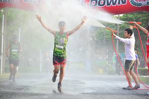 BIB: 1576, 
                            <button type="button" onclick="openModal(3699506)" class="btn btn-primary btn-sm float-right btn-popup" data-toggle="modal" data-target=".modal-high-quality">
                        <i class="fas fa-shopping-cart"></i> Add to Cart
                    </button>
                                            <button type="button" onclick="isThisMe(3699506, true)" class="btn btn-success btn-sm float-right btn-popup btn-isme hidden" data-toggle="tooltip" data-placement="bottom" title="นี่คือรูปของคุณใช่ไหม คลิกที่นี่เพื่อเอาเข้าอัลบั้ม">
                        <i class="fas fa-plus"></i> Add to album
                    </button>
                    <button type="button" onclick="isThisMe(3699506, false)" class="btn btn-warning btn-sm float-right btn-popup btn-isnotme hidden">
                        <i class="fas fa-ban"></i> Remove from album
                    </button>