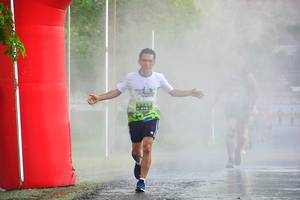 BIB: 128
                            <button type="button" onclick="openModal(3686271)" class="btn btn-primary btn-sm float-right btn-popup" data-toggle="modal" data-target=".modal-high-quality">
                        <i class="fas fa-shopping-cart"></i> Add to Cart
                    </button>
                                            <button type="button" onclick="isThisMe(3686271, true)" class="btn btn-success btn-sm float-right btn-popup btn-isme hidden" data-toggle="tooltip" data-placement="bottom" title="นี่คือรูปของคุณใช่ไหม คลิกที่นี่เพื่อเอาเข้าอัลบั้ม">
                        <i class="fas fa-plus"></i> Add to album
                    </button>
                    <button type="button" onclick="isThisMe(3686271, false)" class="btn btn-warning btn-sm float-right btn-popup btn-isnotme hidden">
                        <i class="fas fa-ban"></i> Remove from album
                    </button>