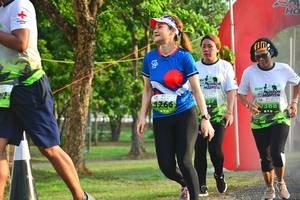 BIB: 1766
                            <button type="button" onclick="openModal(3750277)" class="btn btn-primary btn-sm float-right btn-popup" data-toggle="modal" data-target=".modal-high-quality">
                        <i class="fas fa-shopping-cart"></i> Add to Cart
                    </button>
                                            <button type="button" onclick="isThisMe(3750277, true)" class="btn btn-success btn-sm float-right btn-popup btn-isme hidden" data-toggle="tooltip" data-placement="bottom" title="นี่คือรูปของคุณใช่ไหม คลิกที่นี่เพื่อเอาเข้าอัลบั้ม">
                        <i class="fas fa-plus"></i> Add to album
                    </button>
                    <button type="button" onclick="isThisMe(3750277, false)" class="btn btn-warning btn-sm float-right btn-popup btn-isnotme hidden">
                        <i class="fas fa-ban"></i> Remove from album
                    </button>