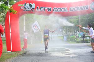 BIB: 1545
                            <button type="button" onclick="openModal(3658230)" class="btn btn-primary btn-sm float-right btn-popup" data-toggle="modal" data-target=".modal-high-quality">
                        <i class="fas fa-shopping-cart"></i> Add to Cart
                    </button>
                                            <button type="button" onclick="isThisMe(3658230, true)" class="btn btn-success btn-sm float-right btn-popup btn-isme hidden" data-toggle="tooltip" data-placement="bottom" title="นี่คือรูปของคุณใช่ไหม คลิกที่นี่เพื่อเอาเข้าอัลบั้ม">
                        <i class="fas fa-plus"></i> Add to album
                    </button>
                    <button type="button" onclick="isThisMe(3658230, false)" class="btn btn-warning btn-sm float-right btn-popup btn-isnotme hidden">
                        <i class="fas fa-ban"></i> Remove from album
                    </button>