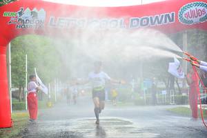 BIB: 2779
                            <button type="button" onclick="openModal(3658387)" class="btn btn-primary btn-sm float-right btn-popup" data-toggle="modal" data-target=".modal-high-quality">
                        <i class="fas fa-shopping-cart"></i> Add to Cart
                    </button>
                                            <button type="button" onclick="isThisMe(3658387, true)" class="btn btn-success btn-sm float-right btn-popup btn-isme hidden" data-toggle="tooltip" data-placement="bottom" title="นี่คือรูปของคุณใช่ไหม คลิกที่นี่เพื่อเอาเข้าอัลบั้ม">
                        <i class="fas fa-plus"></i> Add to album
                    </button>
                    <button type="button" onclick="isThisMe(3658387, false)" class="btn btn-warning btn-sm float-right btn-popup btn-isnotme hidden">
                        <i class="fas fa-ban"></i> Remove from album
                    </button>