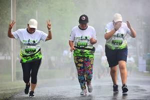 BIB: 
                            <button type="button" onclick="openModal(3765890)" class="btn btn-primary btn-sm float-right btn-popup" data-toggle="modal" data-target=".modal-high-quality">
                        <i class="fas fa-shopping-cart"></i> Add to Cart
                    </button>
                                            <button type="button" onclick="isThisMe(3765890, true)" class="btn btn-success btn-sm float-right btn-popup btn-isme hidden" data-toggle="tooltip" data-placement="bottom" title="นี่คือรูปของคุณใช่ไหม คลิกที่นี่เพื่อเอาเข้าอัลบั้ม">
                        <i class="fas fa-plus"></i> Add to album
                    </button>
                    <button type="button" onclick="isThisMe(3765890, false)" class="btn btn-warning btn-sm float-right btn-popup btn-isnotme hidden">
                        <i class="fas fa-ban"></i> Remove from album
                    </button>