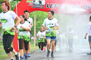 BIB: 1407
                            <button type="button" onclick="openModal(3719368)" class="btn btn-primary btn-sm float-right btn-popup" data-toggle="modal" data-target=".modal-high-quality">
                        <i class="fas fa-shopping-cart"></i> Add to Cart
                    </button>
                                            <button type="button" onclick="isThisMe(3719368, true)" class="btn btn-success btn-sm float-right btn-popup btn-isme hidden" data-toggle="tooltip" data-placement="bottom" title="นี่คือรูปของคุณใช่ไหม คลิกที่นี่เพื่อเอาเข้าอัลบั้ม">
                        <i class="fas fa-plus"></i> Add to album
                    </button>
                    <button type="button" onclick="isThisMe(3719368, false)" class="btn btn-warning btn-sm float-right btn-popup btn-isnotme hidden">
                        <i class="fas fa-ban"></i> Remove from album
                    </button>