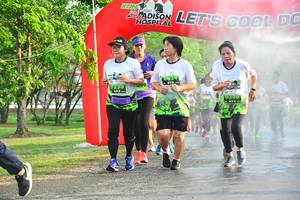 BIB: 624, 238
                            <button type="button" onclick="openModal(3749418)" class="btn btn-primary btn-sm float-right btn-popup" data-toggle="modal" data-target=".modal-high-quality">
                        <i class="fas fa-shopping-cart"></i> Add to Cart
                    </button>
                                            <button type="button" onclick="isThisMe(3749418, true)" class="btn btn-success btn-sm float-right btn-popup btn-isme hidden" data-toggle="tooltip" data-placement="bottom" title="นี่คือรูปของคุณใช่ไหม คลิกที่นี่เพื่อเอาเข้าอัลบั้ม">
                        <i class="fas fa-plus"></i> Add to album
                    </button>
                    <button type="button" onclick="isThisMe(3749418, false)" class="btn btn-warning btn-sm float-right btn-popup btn-isnotme hidden">
                        <i class="fas fa-ban"></i> Remove from album
                    </button>