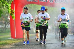 BIB: 415, 416, 1573
                            <button type="button" onclick="openModal(3759477)" class="btn btn-primary btn-sm float-right btn-popup" data-toggle="modal" data-target=".modal-high-quality">
                        <i class="fas fa-shopping-cart"></i> Add to Cart
                    </button>
                                            <button type="button" onclick="isThisMe(3759477, true)" class="btn btn-success btn-sm float-right btn-popup btn-isme hidden" data-toggle="tooltip" data-placement="bottom" title="นี่คือรูปของคุณใช่ไหม คลิกที่นี่เพื่อเอาเข้าอัลบั้ม">
                        <i class="fas fa-plus"></i> Add to album
                    </button>
                    <button type="button" onclick="isThisMe(3759477, false)" class="btn btn-warning btn-sm float-right btn-popup btn-isnotme hidden">
                        <i class="fas fa-ban"></i> Remove from album
                    </button>