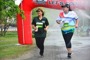 BIB: 2170
                            <button type="button" onclick="openModal(3731749)" class="btn btn-primary btn-sm float-right btn-popup" data-toggle="modal" data-target=".modal-high-quality">
                        <i class="fas fa-shopping-cart"></i> Add to Cart
                    </button>
                                            <button type="button" onclick="isThisMe(3731749, true)" class="btn btn-success btn-sm float-right btn-popup btn-isme hidden" data-toggle="tooltip" data-placement="bottom" title="นี่คือรูปของคุณใช่ไหม คลิกที่นี่เพื่อเอาเข้าอัลบั้ม">
                        <i class="fas fa-plus"></i> Add to album
                    </button>
                    <button type="button" onclick="isThisMe(3731749, false)" class="btn btn-warning btn-sm float-right btn-popup btn-isnotme hidden">
                        <i class="fas fa-ban"></i> Remove from album
                    </button>