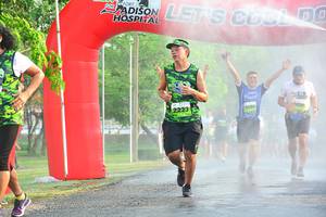 BIB: 2223
                            <button type="button" onclick="openModal(3732830)" class="btn btn-primary btn-sm float-right btn-popup" data-toggle="modal" data-target=".modal-high-quality">
                        <i class="fas fa-shopping-cart"></i> Add to Cart
                    </button>
                                            <button type="button" onclick="isThisMe(3732830, true)" class="btn btn-success btn-sm float-right btn-popup btn-isme hidden" data-toggle="tooltip" data-placement="bottom" title="นี่คือรูปของคุณใช่ไหม คลิกที่นี่เพื่อเอาเข้าอัลบั้ม">
                        <i class="fas fa-plus"></i> Add to album
                    </button>
                    <button type="button" onclick="isThisMe(3732830, false)" class="btn btn-warning btn-sm float-right btn-popup btn-isnotme hidden">
                        <i class="fas fa-ban"></i> Remove from album
                    </button>