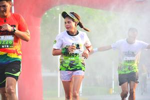 BIB: 172
                            <button type="button" onclick="openModal(3693927)" class="btn btn-primary btn-sm float-right btn-popup" data-toggle="modal" data-target=".modal-high-quality">
                        <i class="fas fa-shopping-cart"></i> Add to Cart
                    </button>
                                            <button type="button" onclick="isThisMe(3693927, true)" class="btn btn-success btn-sm float-right btn-popup btn-isme hidden" data-toggle="tooltip" data-placement="bottom" title="นี่คือรูปของคุณใช่ไหม คลิกที่นี่เพื่อเอาเข้าอัลบั้ม">
                        <i class="fas fa-plus"></i> Add to album
                    </button>
                    <button type="button" onclick="isThisMe(3693927, false)" class="btn btn-warning btn-sm float-right btn-popup btn-isnotme hidden">
                        <i class="fas fa-ban"></i> Remove from album
                    </button>