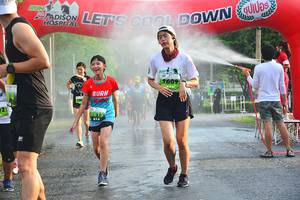 BIB: 609
                            <button type="button" onclick="openModal(3754373)" class="btn btn-primary btn-sm float-right btn-popup" data-toggle="modal" data-target=".modal-high-quality">
                        <i class="fas fa-shopping-cart"></i> Add to Cart
                    </button>
                                            <button type="button" onclick="isThisMe(3754373, true)" class="btn btn-success btn-sm float-right btn-popup btn-isme hidden" data-toggle="tooltip" data-placement="bottom" title="นี่คือรูปของคุณใช่ไหม คลิกที่นี่เพื่อเอาเข้าอัลบั้ม">
                        <i class="fas fa-plus"></i> Add to album
                    </button>
                    <button type="button" onclick="isThisMe(3754373, false)" class="btn btn-warning btn-sm float-right btn-popup btn-isnotme hidden">
                        <i class="fas fa-ban"></i> Remove from album
                    </button>