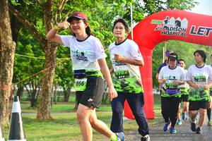 BIB: 982, 866
                            <button type="button" onclick="openModal(3749290)" class="btn btn-primary btn-sm float-right btn-popup" data-toggle="modal" data-target=".modal-high-quality">
                        <i class="fas fa-shopping-cart"></i> Add to Cart
                    </button>
                                            <button type="button" onclick="isThisMe(3749290, true)" class="btn btn-success btn-sm float-right btn-popup btn-isme hidden" data-toggle="tooltip" data-placement="bottom" title="นี่คือรูปของคุณใช่ไหม คลิกที่นี่เพื่อเอาเข้าอัลบั้ม">
                        <i class="fas fa-plus"></i> Add to album
                    </button>
                    <button type="button" onclick="isThisMe(3749290, false)" class="btn btn-warning btn-sm float-right btn-popup btn-isnotme hidden">
                        <i class="fas fa-ban"></i> Remove from album
                    </button>