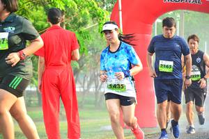 BIB: 2165
                            <button type="button" onclick="openModal(3732814)" class="btn btn-primary btn-sm float-right btn-popup" data-toggle="modal" data-target=".modal-high-quality">
                        <i class="fas fa-shopping-cart"></i> Add to Cart
                    </button>
                                            <button type="button" onclick="isThisMe(3732814, true)" class="btn btn-success btn-sm float-right btn-popup btn-isme hidden" data-toggle="tooltip" data-placement="bottom" title="นี่คือรูปของคุณใช่ไหม คลิกที่นี่เพื่อเอาเข้าอัลบั้ม">
                        <i class="fas fa-plus"></i> Add to album
                    </button>
                    <button type="button" onclick="isThisMe(3732814, false)" class="btn btn-warning btn-sm float-right btn-popup btn-isnotme hidden">
                        <i class="fas fa-ban"></i> Remove from album
                    </button>