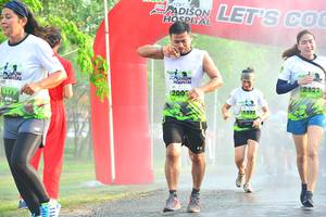 BIB: 2122, 2003, 1572
                            <button type="button" onclick="openModal(3732793)" class="btn btn-primary btn-sm float-right btn-popup" data-toggle="modal" data-target=".modal-high-quality">
                        <i class="fas fa-shopping-cart"></i> Add to Cart
                    </button>
                                            <button type="button" onclick="isThisMe(3732793, true)" class="btn btn-success btn-sm float-right btn-popup btn-isme hidden" data-toggle="tooltip" data-placement="bottom" title="นี่คือรูปของคุณใช่ไหม คลิกที่นี่เพื่อเอาเข้าอัลบั้ม">
                        <i class="fas fa-plus"></i> Add to album
                    </button>
                    <button type="button" onclick="isThisMe(3732793, false)" class="btn btn-warning btn-sm float-right btn-popup btn-isnotme hidden">
                        <i class="fas fa-ban"></i> Remove from album
                    </button>