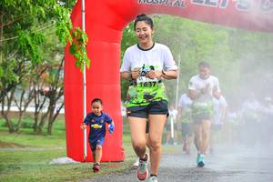 BIB: 1631
                            <button type="button" onclick="openModal(3721692)" class="btn btn-primary btn-sm float-right btn-popup" data-toggle="modal" data-target=".modal-high-quality">
                        <i class="fas fa-shopping-cart"></i> Add to Cart
                    </button>
                                            <button type="button" onclick="isThisMe(3721692, true)" class="btn btn-success btn-sm float-right btn-popup btn-isme hidden" data-toggle="tooltip" data-placement="bottom" title="นี่คือรูปของคุณใช่ไหม คลิกที่นี่เพื่อเอาเข้าอัลบั้ม">
                        <i class="fas fa-plus"></i> Add to album
                    </button>
                    <button type="button" onclick="isThisMe(3721692, false)" class="btn btn-warning btn-sm float-right btn-popup btn-isnotme hidden">
                        <i class="fas fa-ban"></i> Remove from album
                    </button>